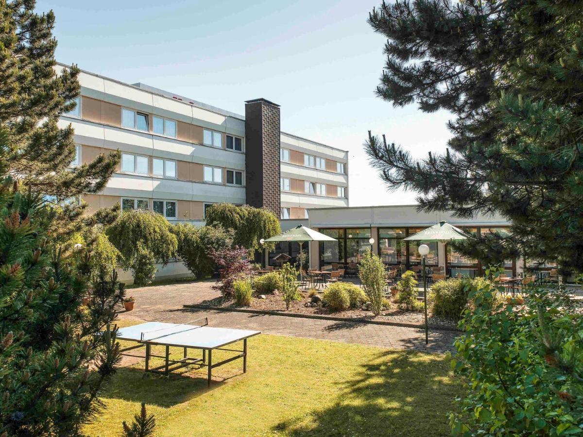 Ibis West Hotel 3*
